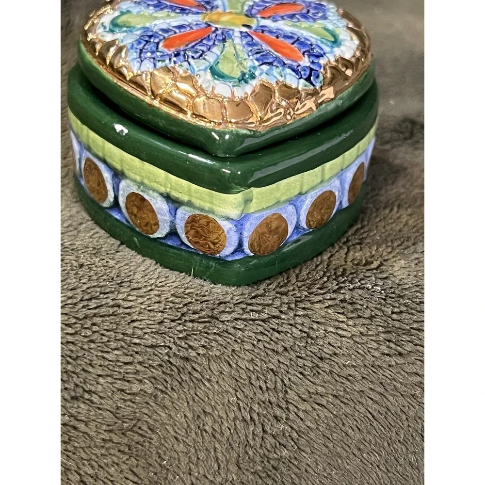 Lavorato A Mano In Oro Zecchino Mosaic Heart Trinket Box Hand painted Gold(1969)